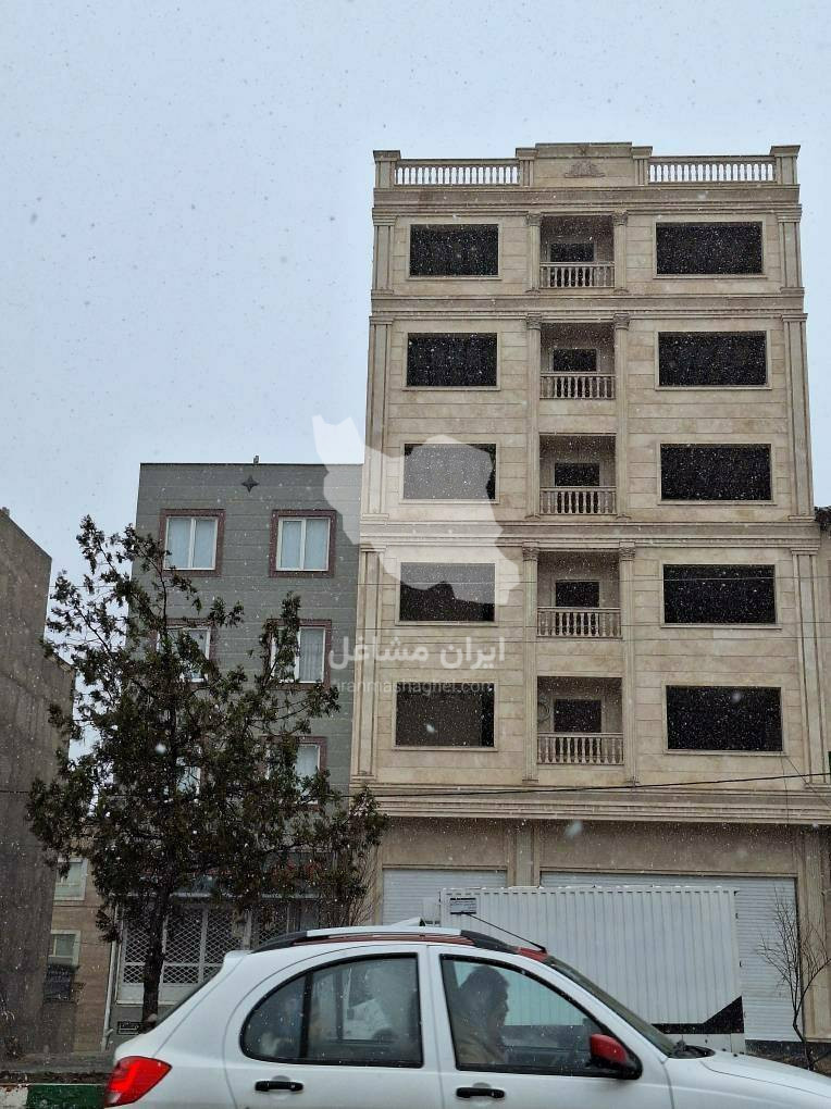پیمانکاری ساختمان میرزاخانی در خرمدره