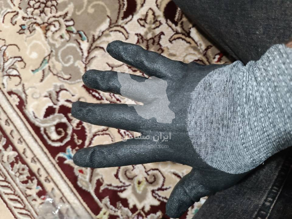 تولید و فروش دستکش کار ایزی کار موسی زاده در اسفراین