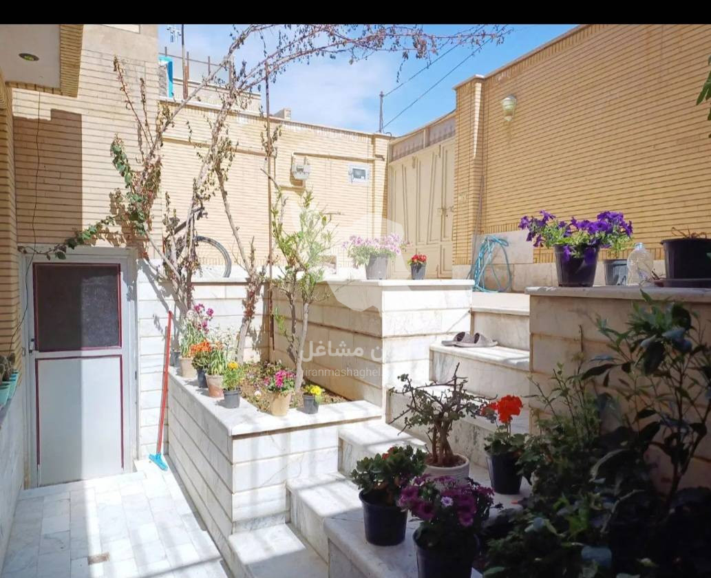 اجاره منزل بمدیریت آقای خرمی در کاشان