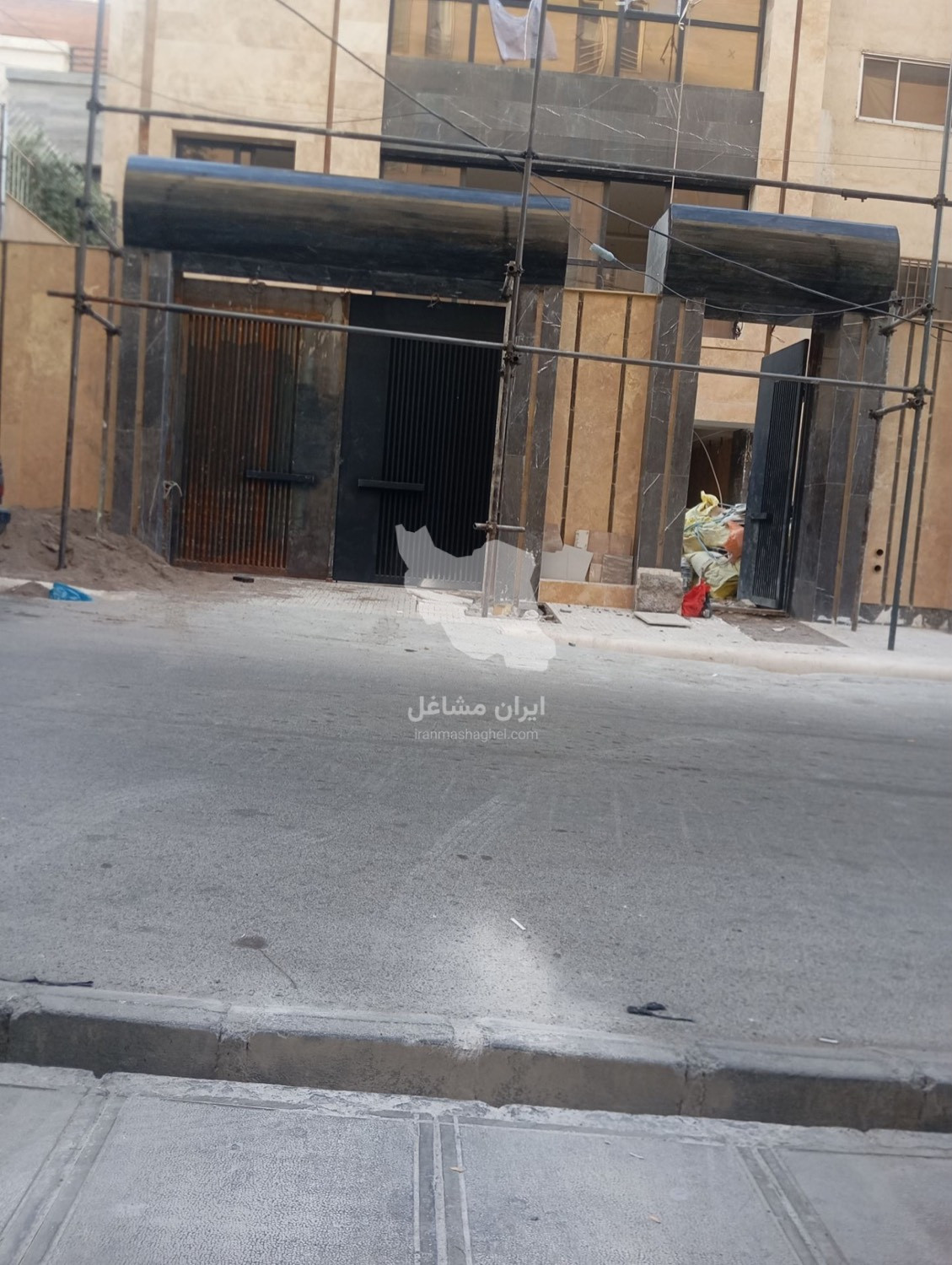 اجرای نمای ساختمان به مدیریت آقای برات زاده در مشهد