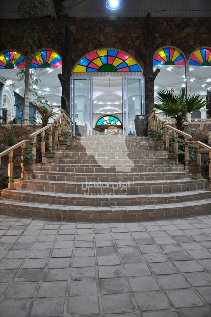 رستوران استوایی خلیج فیروزه در نیشابور