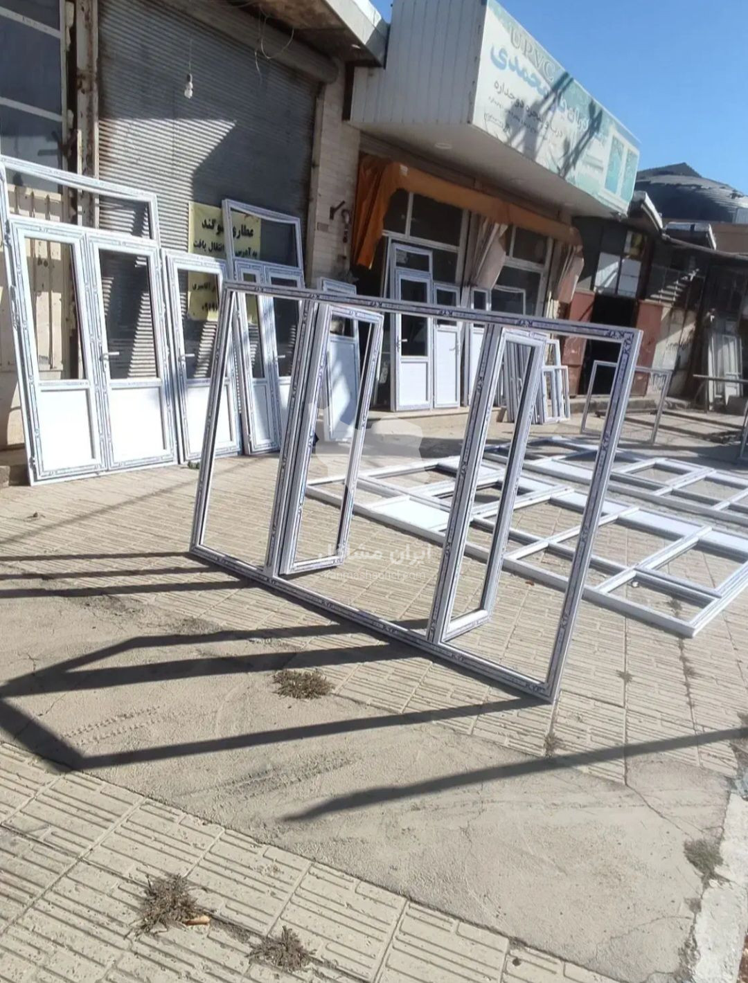 شرکت تولید و نصب درب و پنجره دوجداره upvc  برادران یارمحمدی در تهران