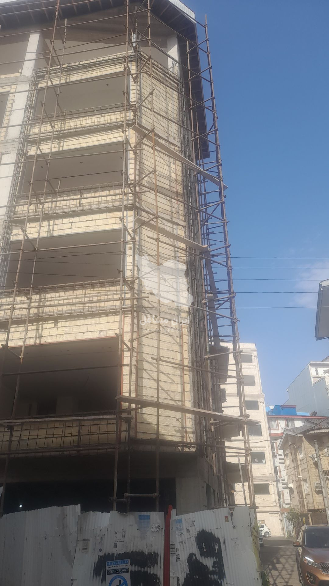 جوشکاری درب و پنجره سازی و آهنگری ساختمان فرح بخش در رشت