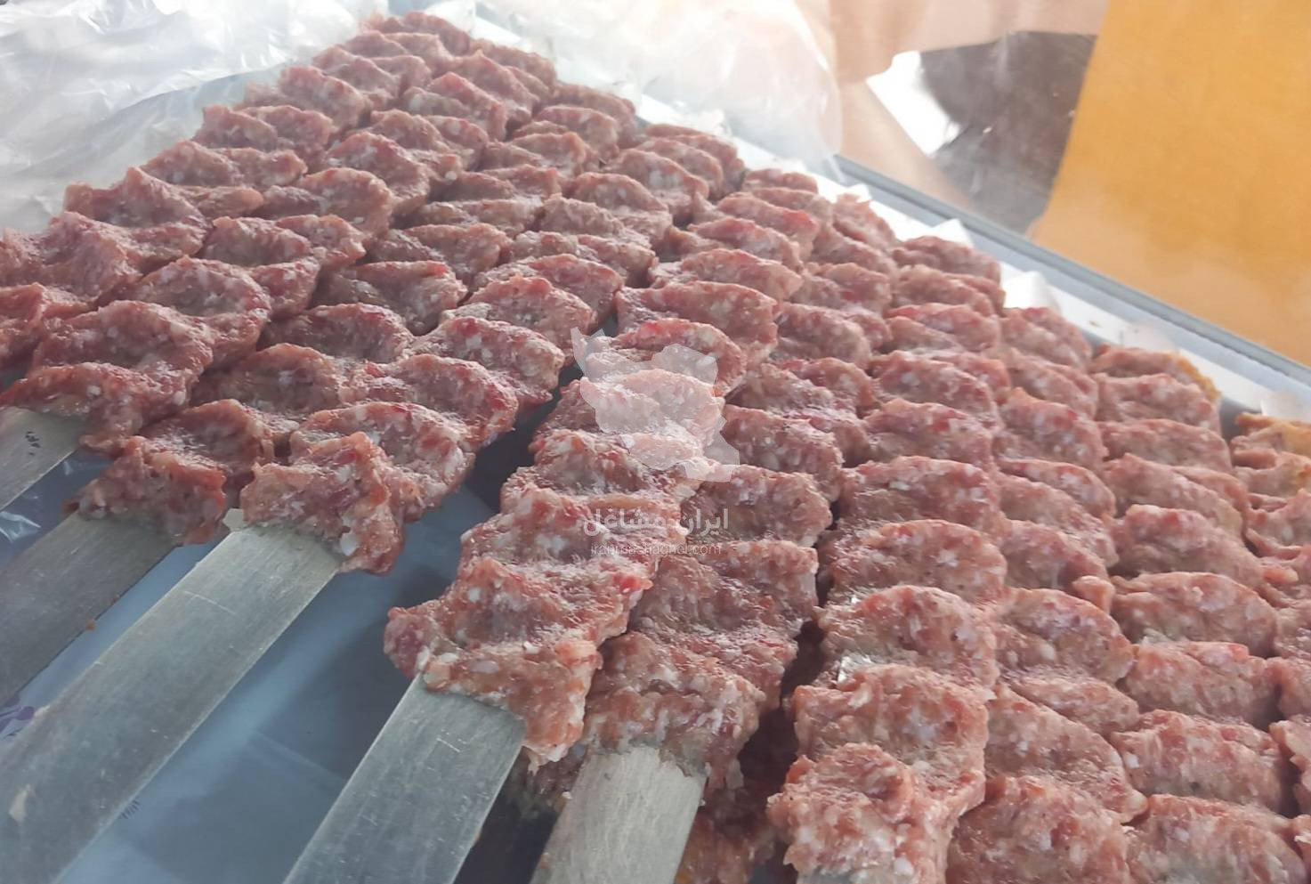 کبابی و جگرکی بره طلا در سیرجان