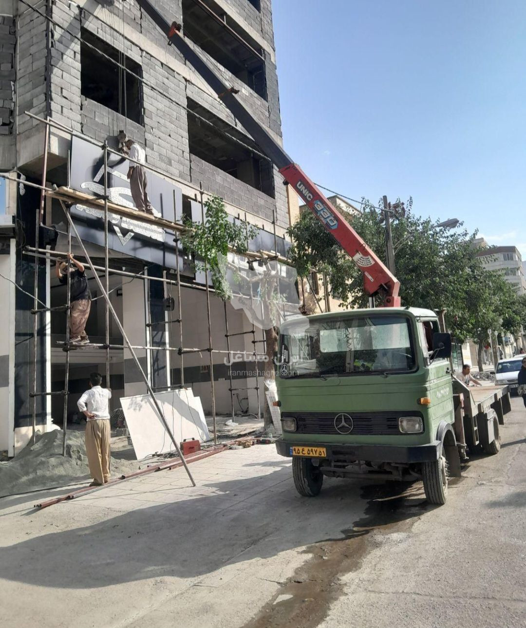 اجاره و خدمات شبانه روزی جرثقیل زمانی در سنندج