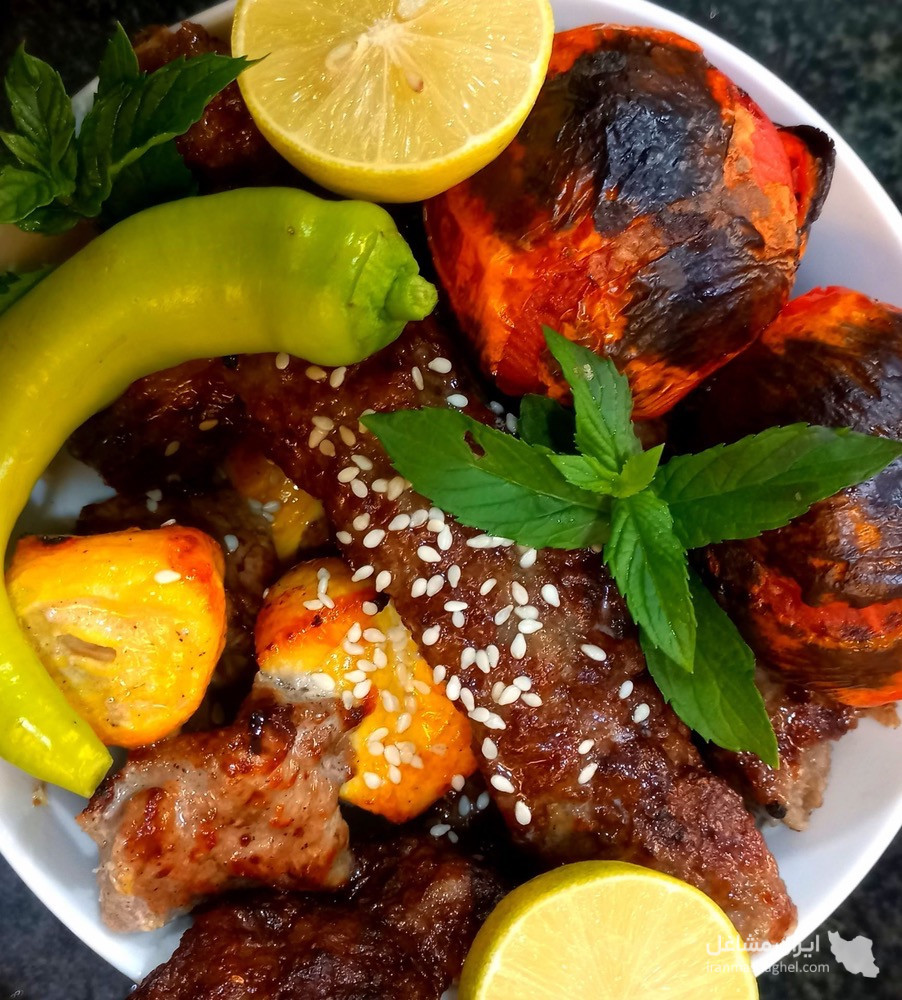 مجموعه گردشگری و رستوران سارای در خلخال