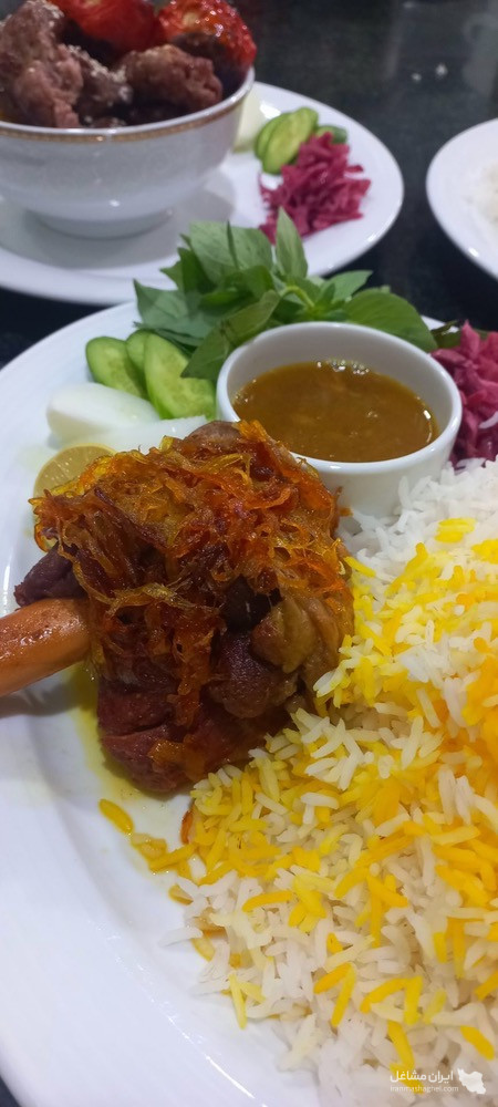 مجموعه گردشگری و رستوران سارای در خلخال