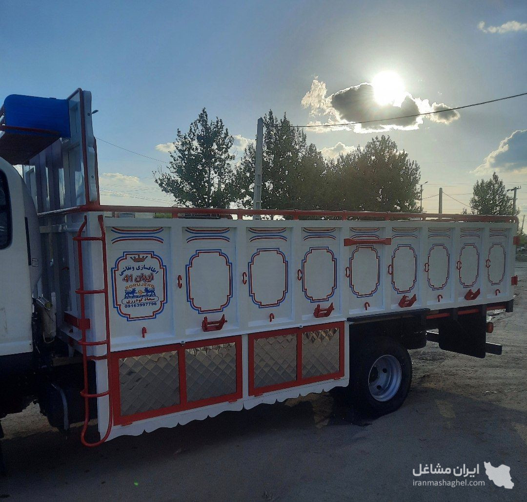 اتاق سازی و نقاشی کامیونت ایران 41 در بروجرد لرستان