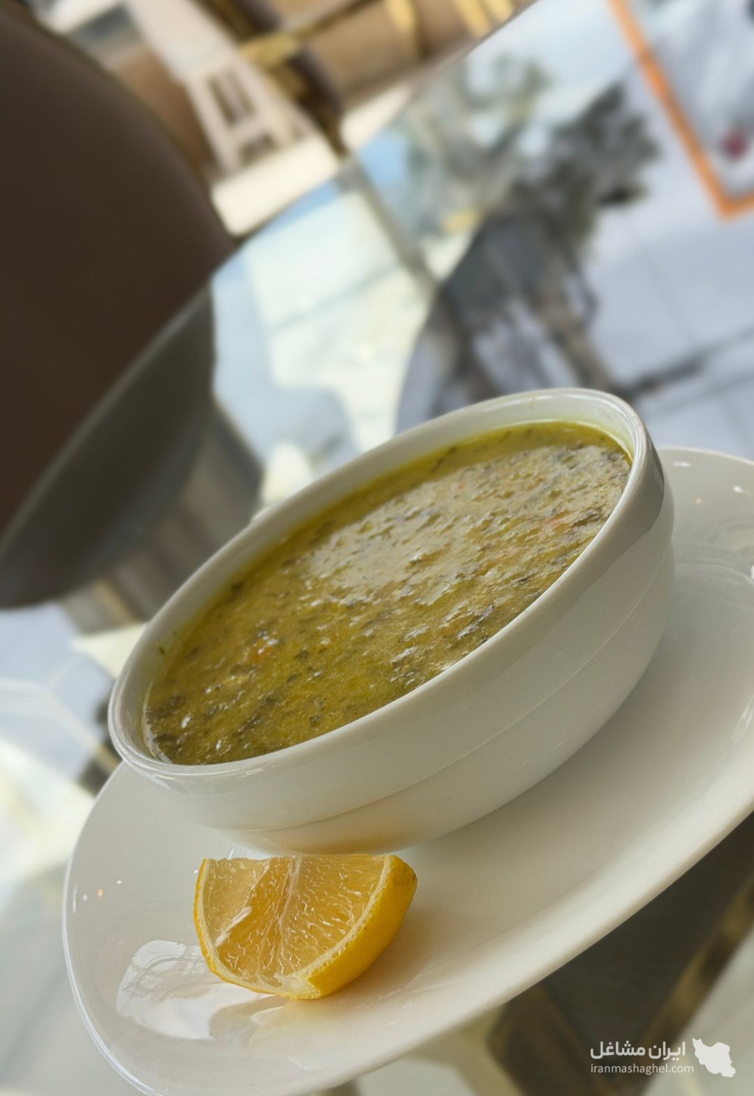 رستوران زعفرون در ساوه