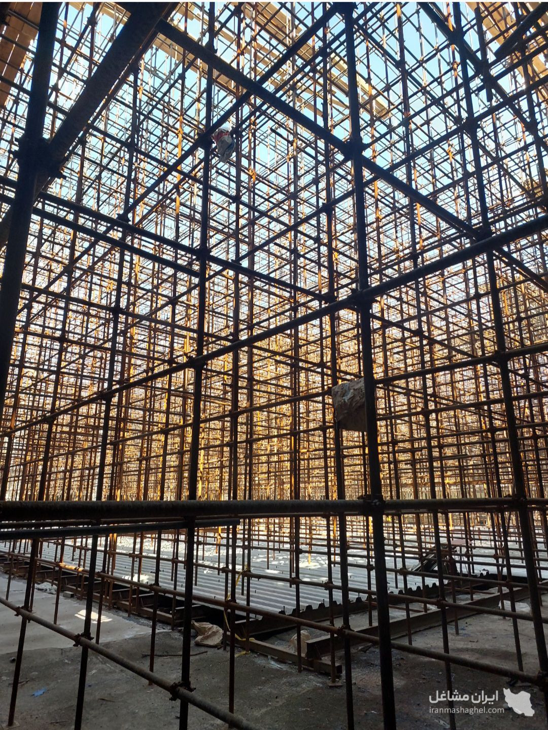 داربست فلزی و کفراژ سجاد در تهران