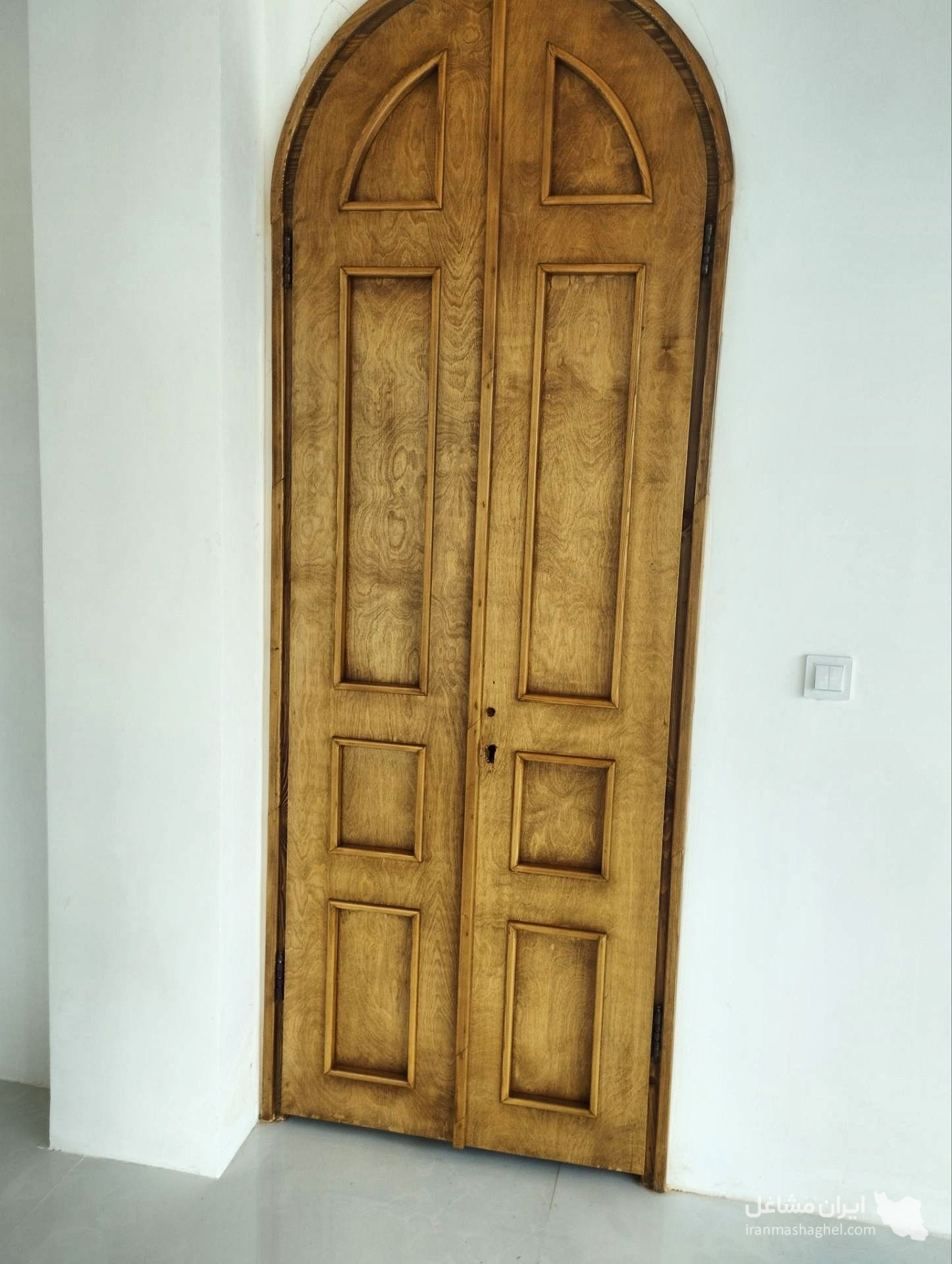 رنگکاری صنایع چوبی امیر در رشت