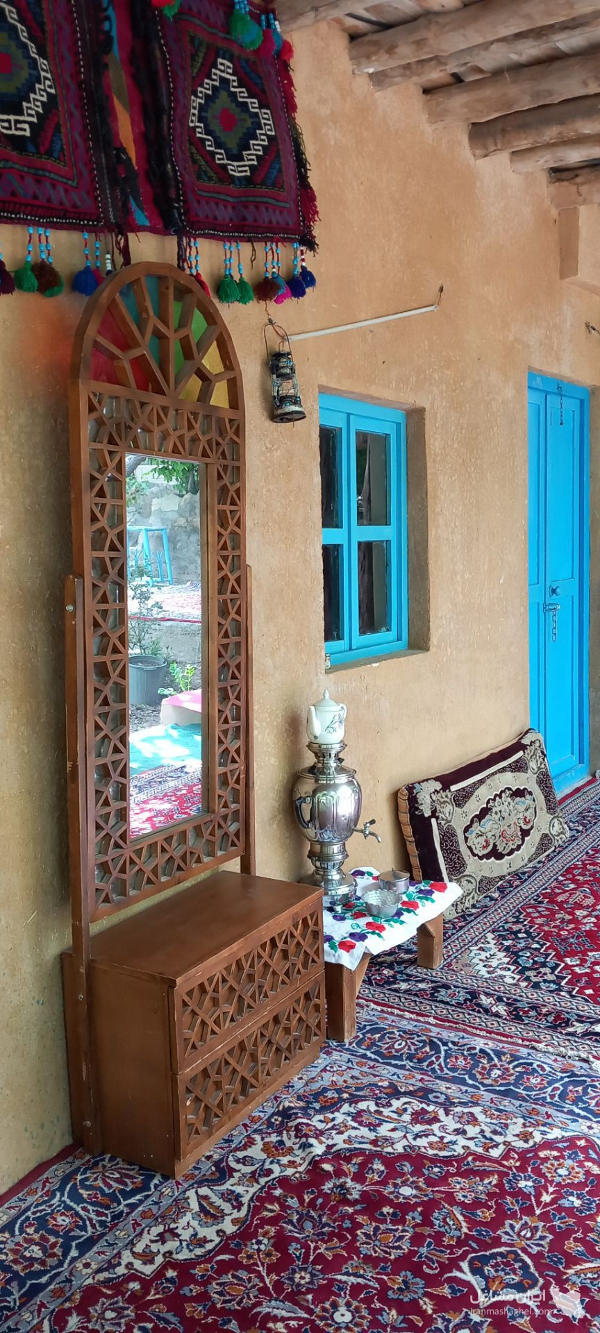 اقامتگاه بومگردی پدر در امرودک مشهد