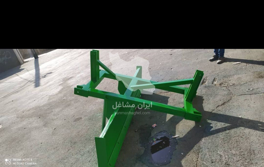 ادوات کشاورزی حاجی هادی بیات در ملایر