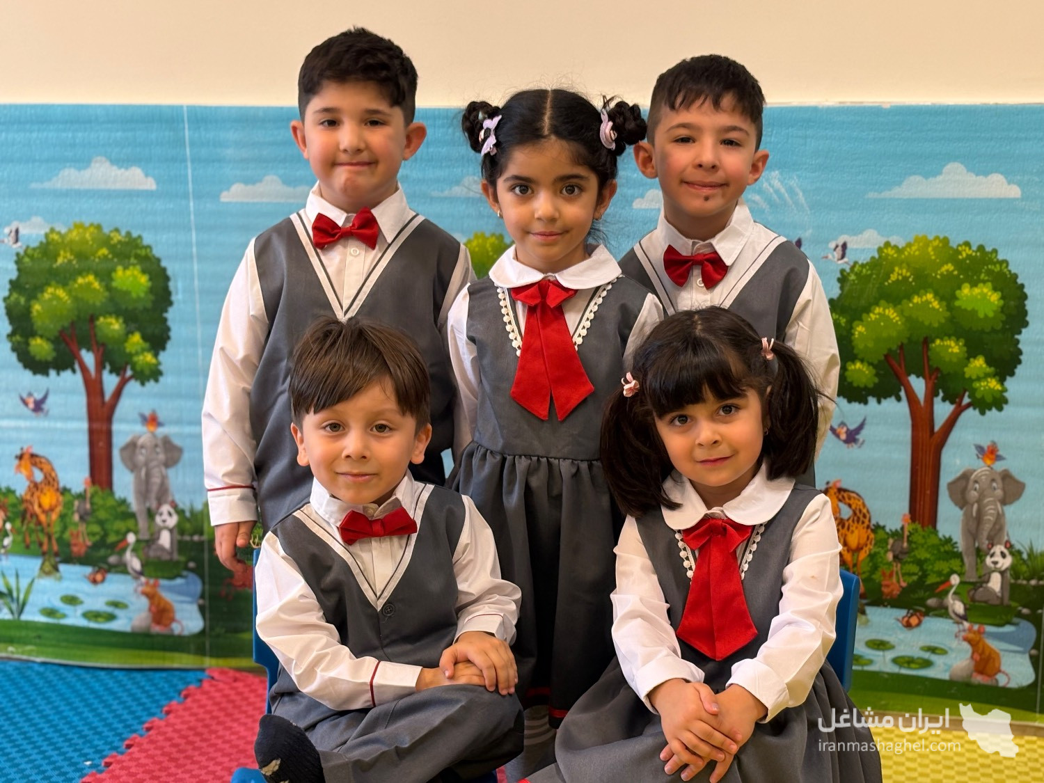 کودکستان و پیش دبستانی بالونی ها در تجریش تهران