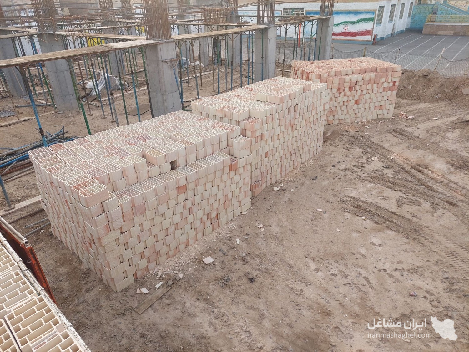 فروش عمده سفال دیواری و سقفی پاسارگاد در قزوین