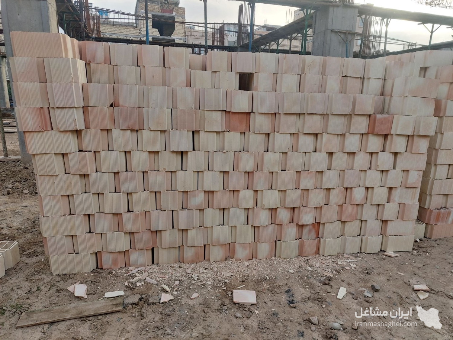 فروش عمده سفال دیواری و سقفی پاسارگاد در قزوین