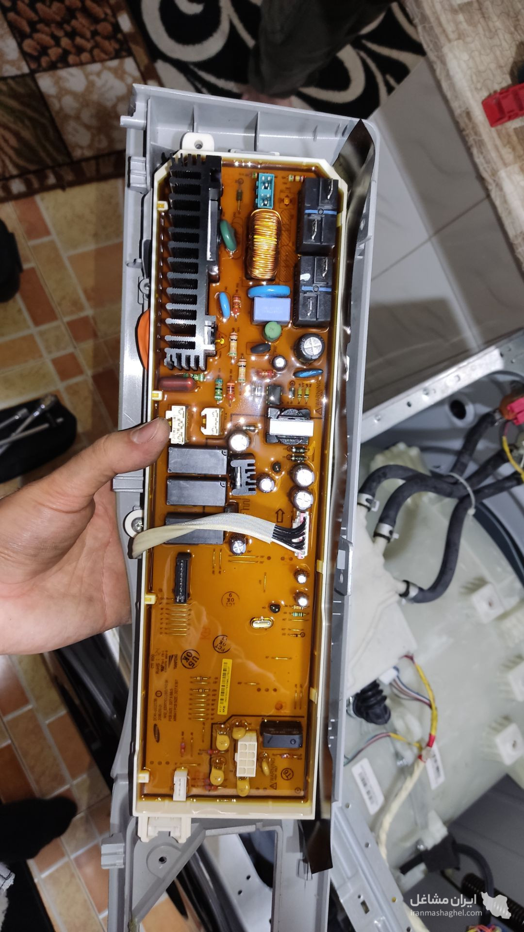 تعمیرات تخصصی ماشین لباسشویی حسینی نژاد در رشت