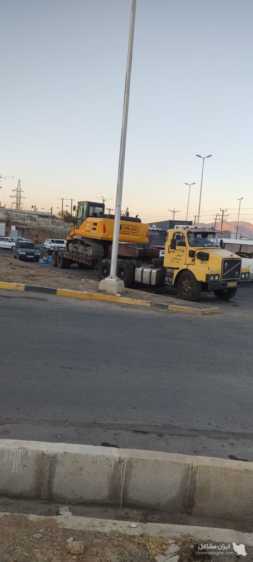 کمرشکن حسن زاده حمل بارهای ترافیکی با کمرشکن دو تا یازده محور در کرمان