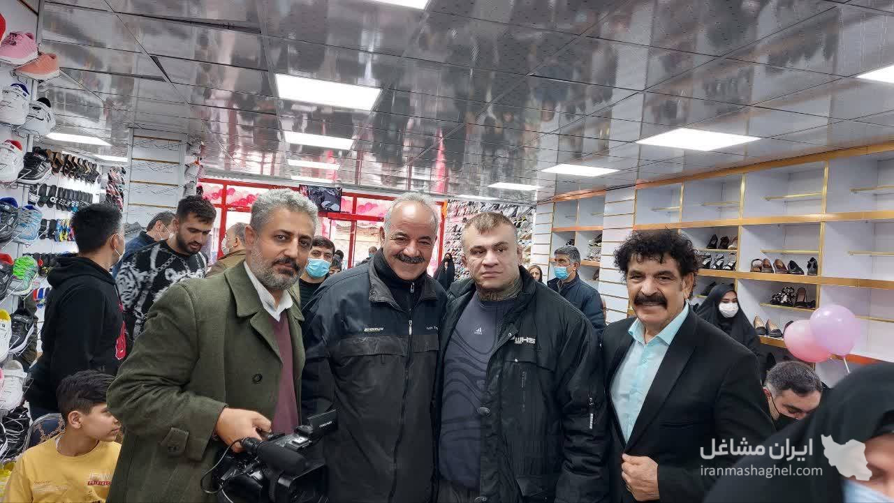 علی حبیبی تهیه کننده و کارگردان و فیلم بردار در تهران