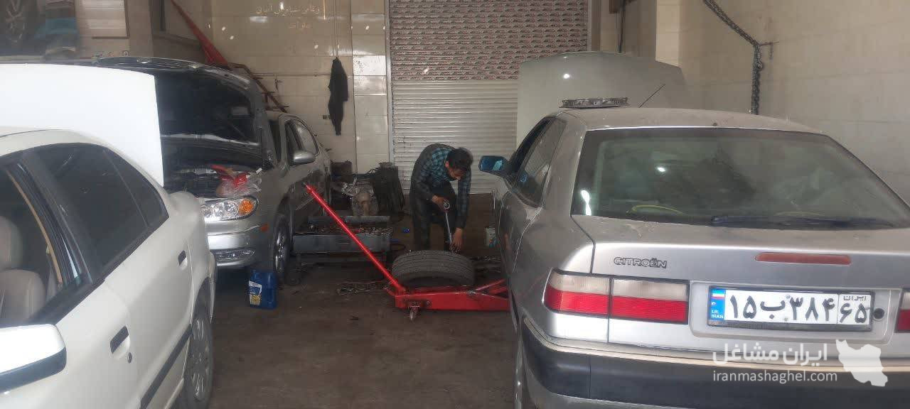 تعمیرگاه اتومبیل رنجبر در رفسنجان