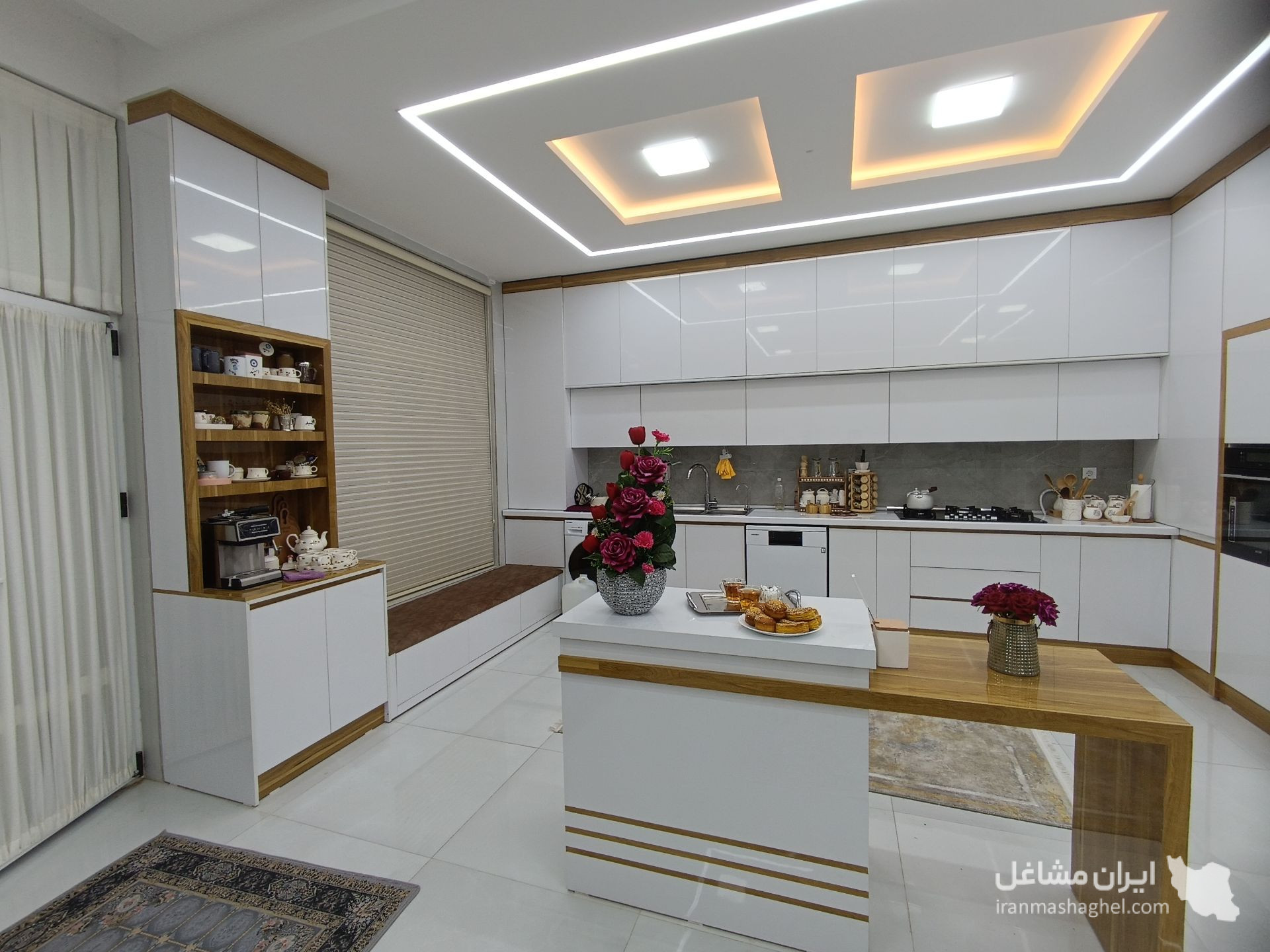طراحی و نصب کابینت و کمددیواری دکورات به مدیریت امین جوان در فردوس