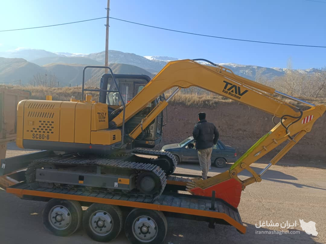 طراحی و تولید یدک کش مینی بیل لیفتراک بابکت مقدم در رشت
