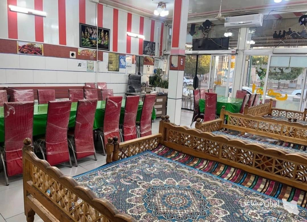 رستوران بزرگ اسلامی به مدیریت امامی در ماهنشان زنجان