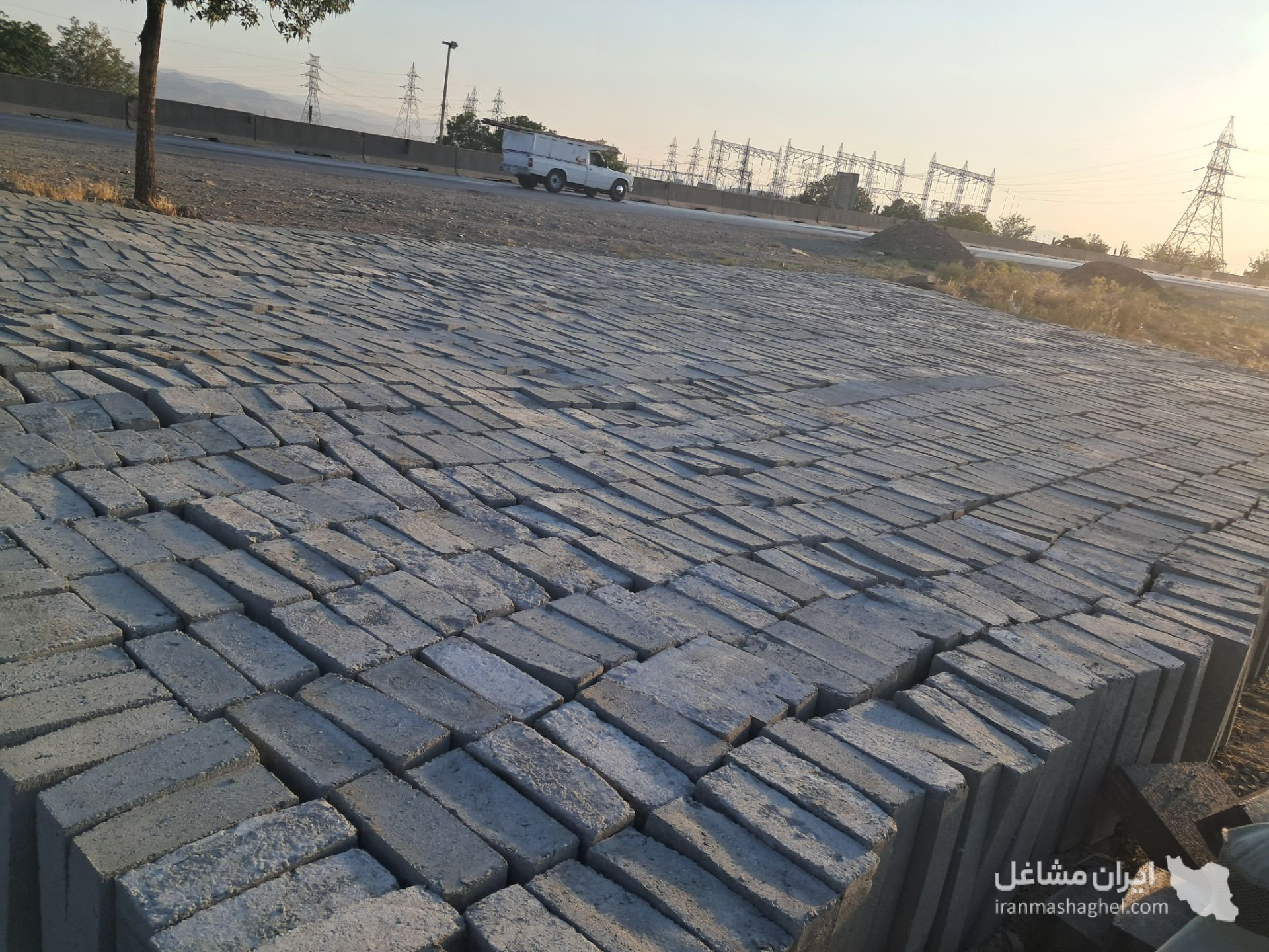 تولید جدول بتنی خیابانی پلاسکو بتن عباسی در ملایر
