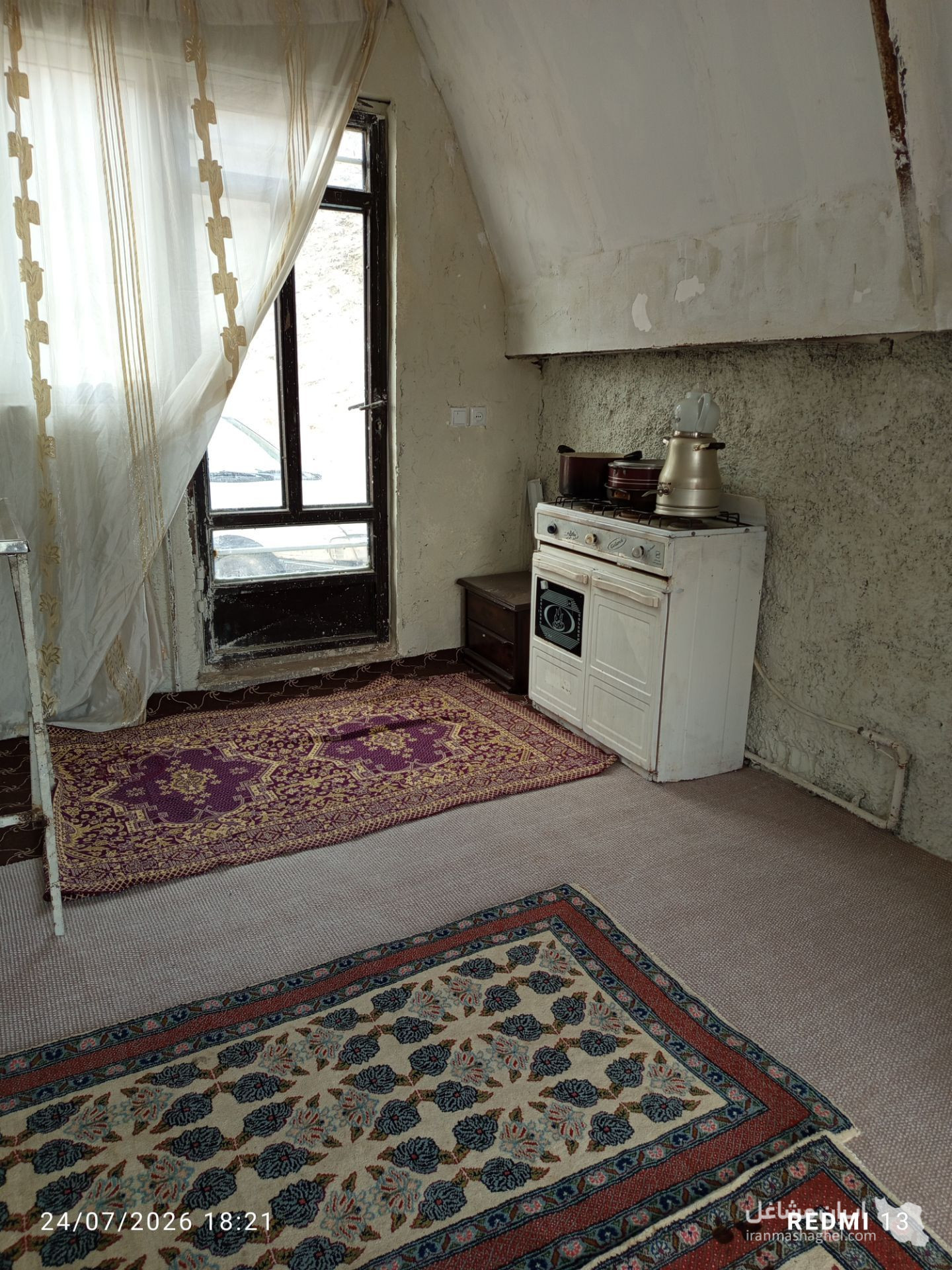 اقامتگاه نمکی با مدیریت خانم ریحانه سرخ در سرعین