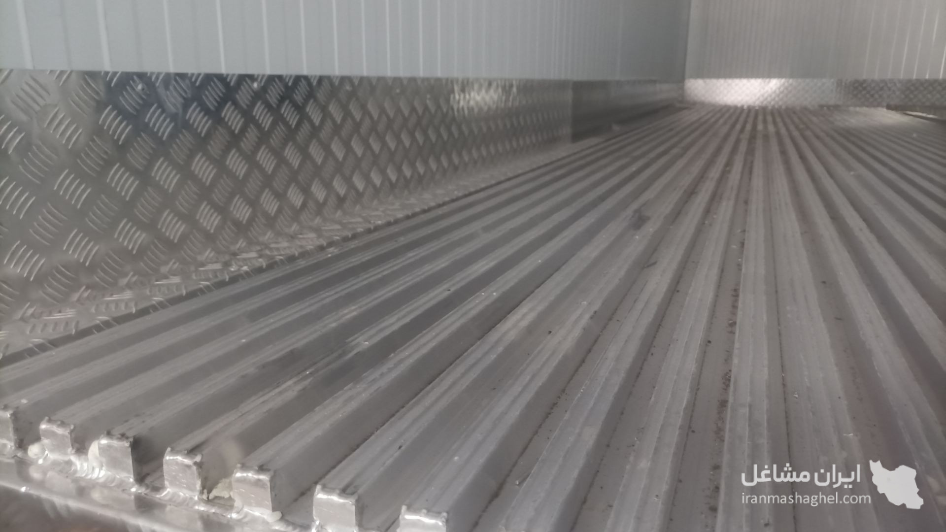 سازنده اتاق یخچالی و سردخانه ماشین و کامیونت کانی سار در مشهد