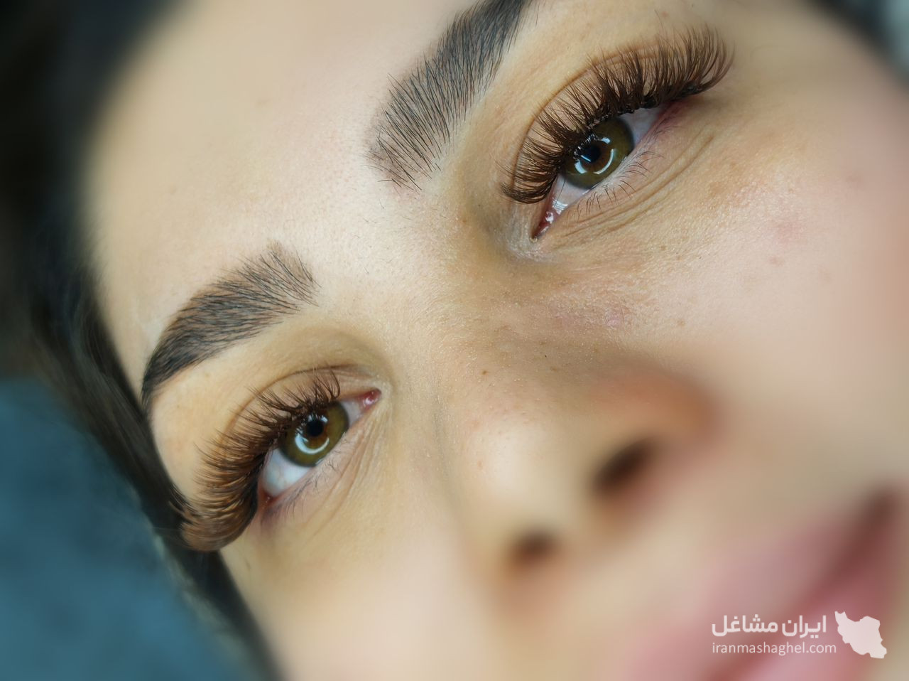 خدمات تخصصی کاشت ناخن و مژه نورا در بریانک منطقه 10 تهران
