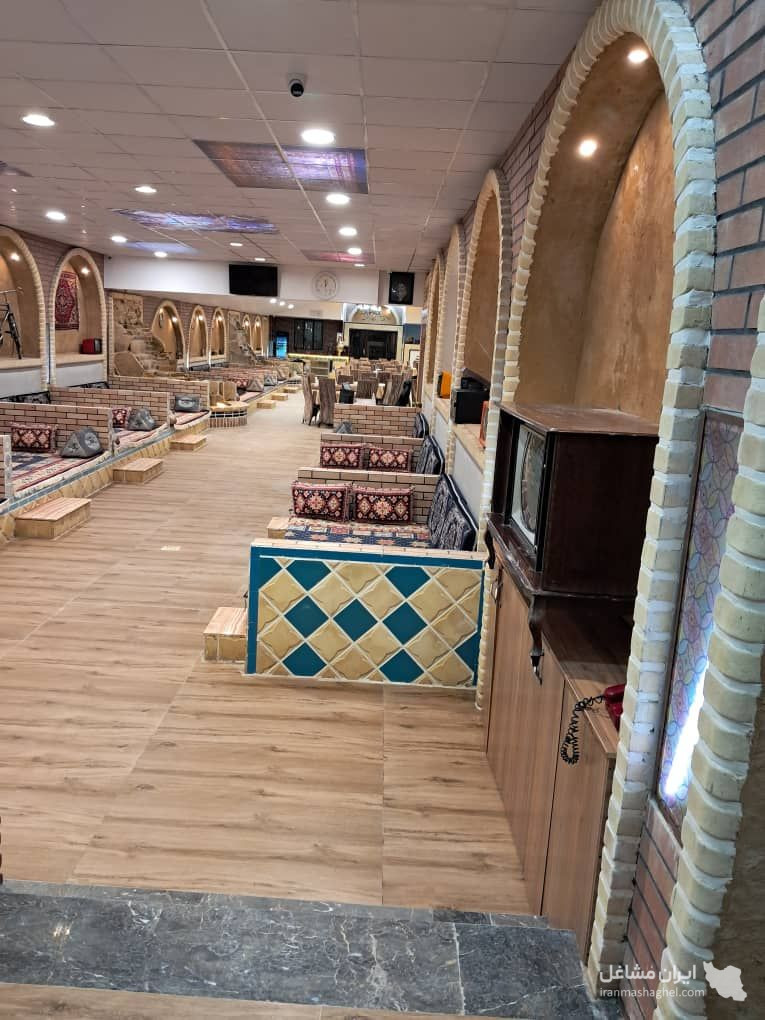 رستوران سنتی و دیزی سرای بابا سلطان در سمنان