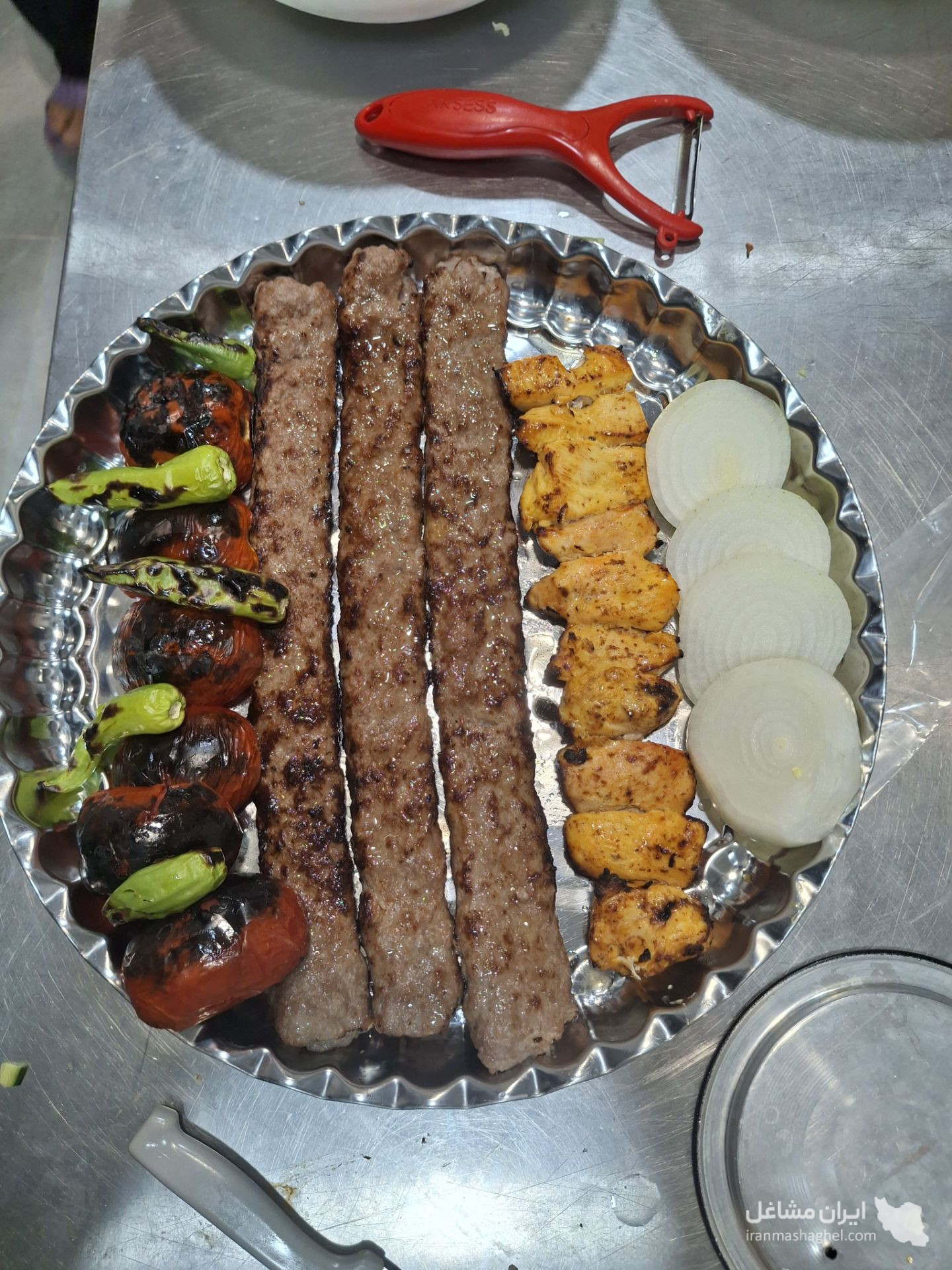 باغ رستوران دربار در خوی