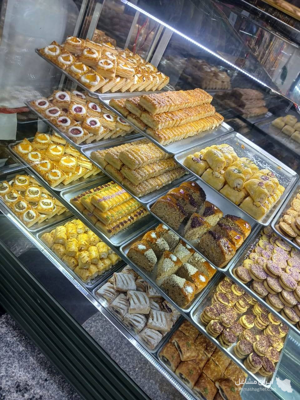 قنادی کاکتوس در قم