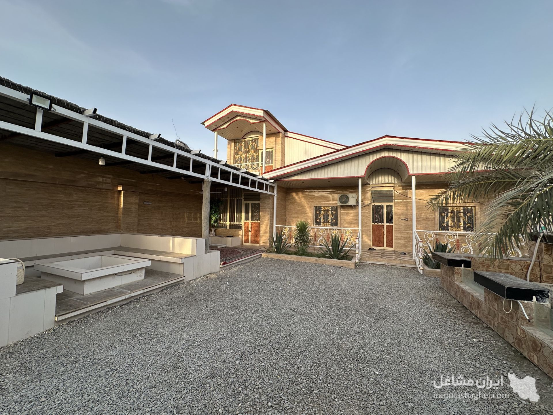 باغ رستوران تک ستاره بلوچستان در سراوان