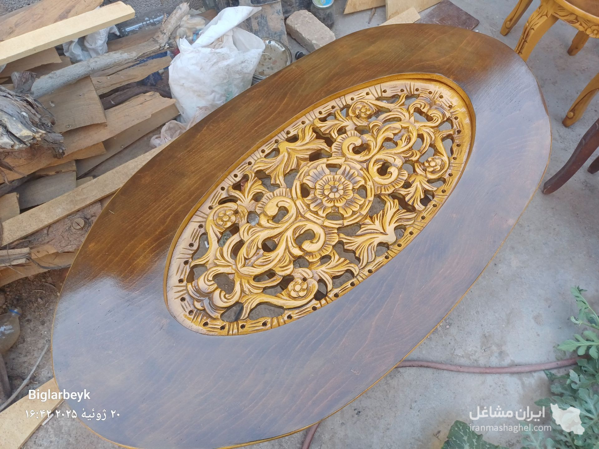 تولید فروش میز و صندلی سنتی و مدرن بیگلربیک در کرمان