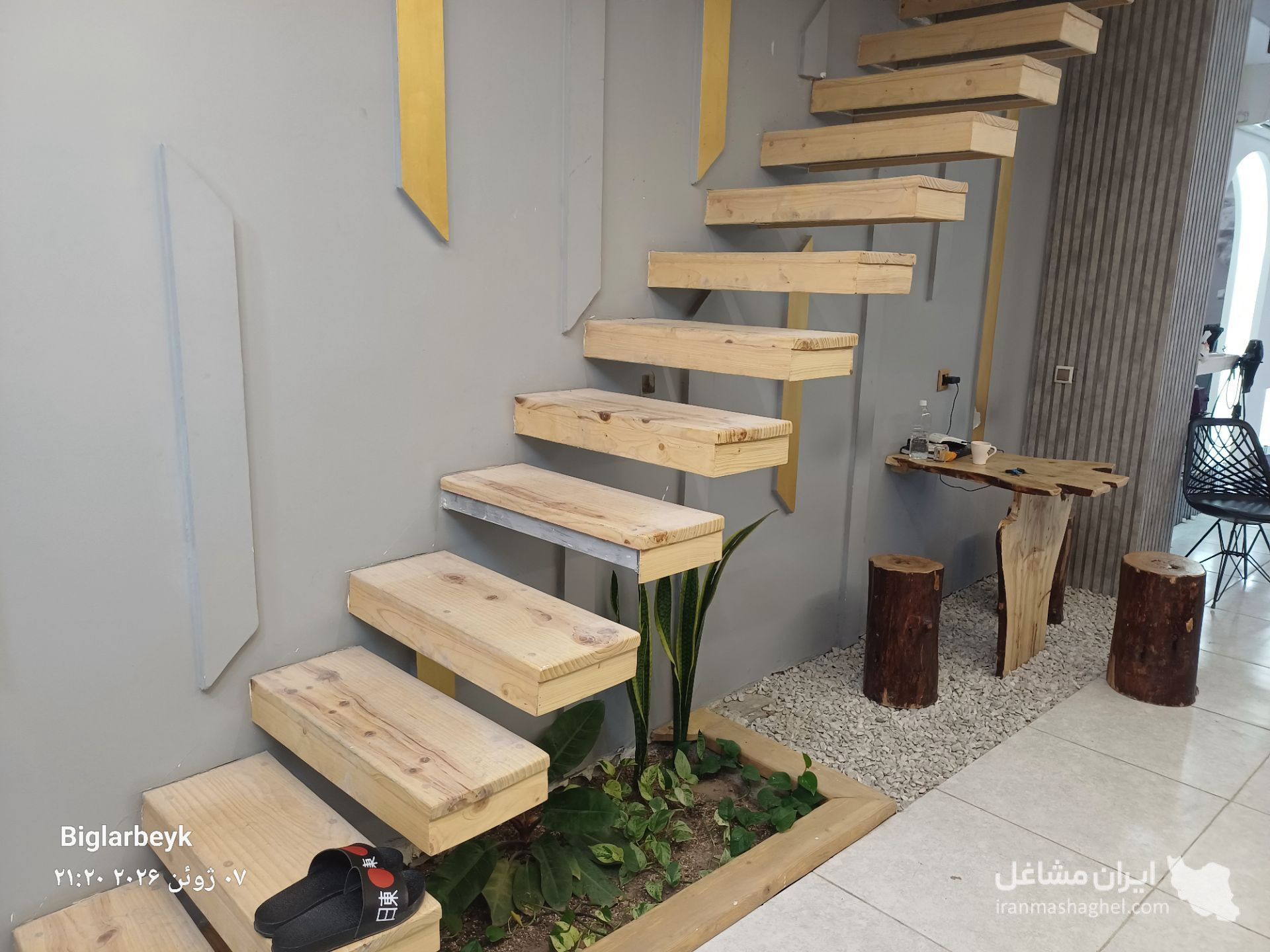 تولید فروش میز و صندلی سنتی و مدرن بیگلربیک در کرمان