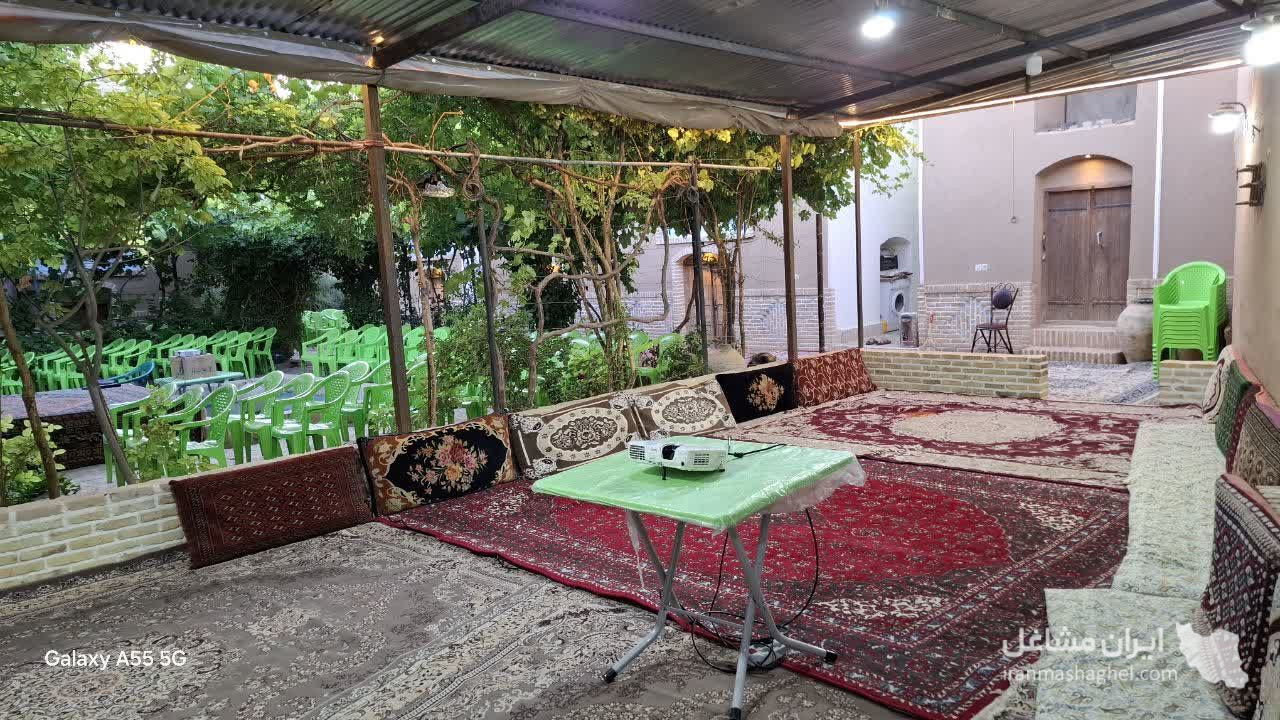 اقامتگاه بومگردی تنسگل در فروتقه کاشمر