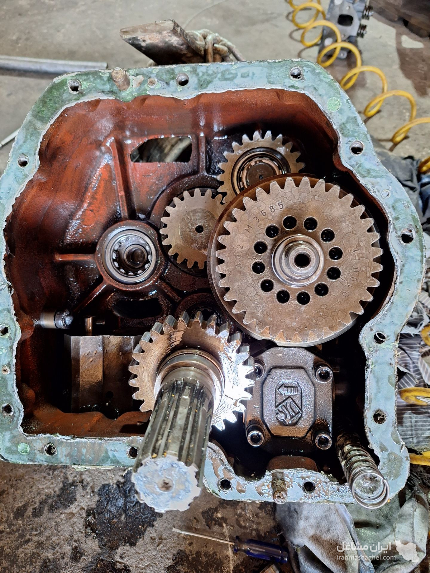 خدمات و تعمیرات لیفتراک امیر در یزد