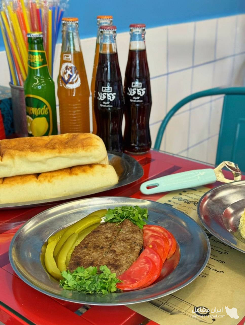 اغذیه پیکان در تبریز