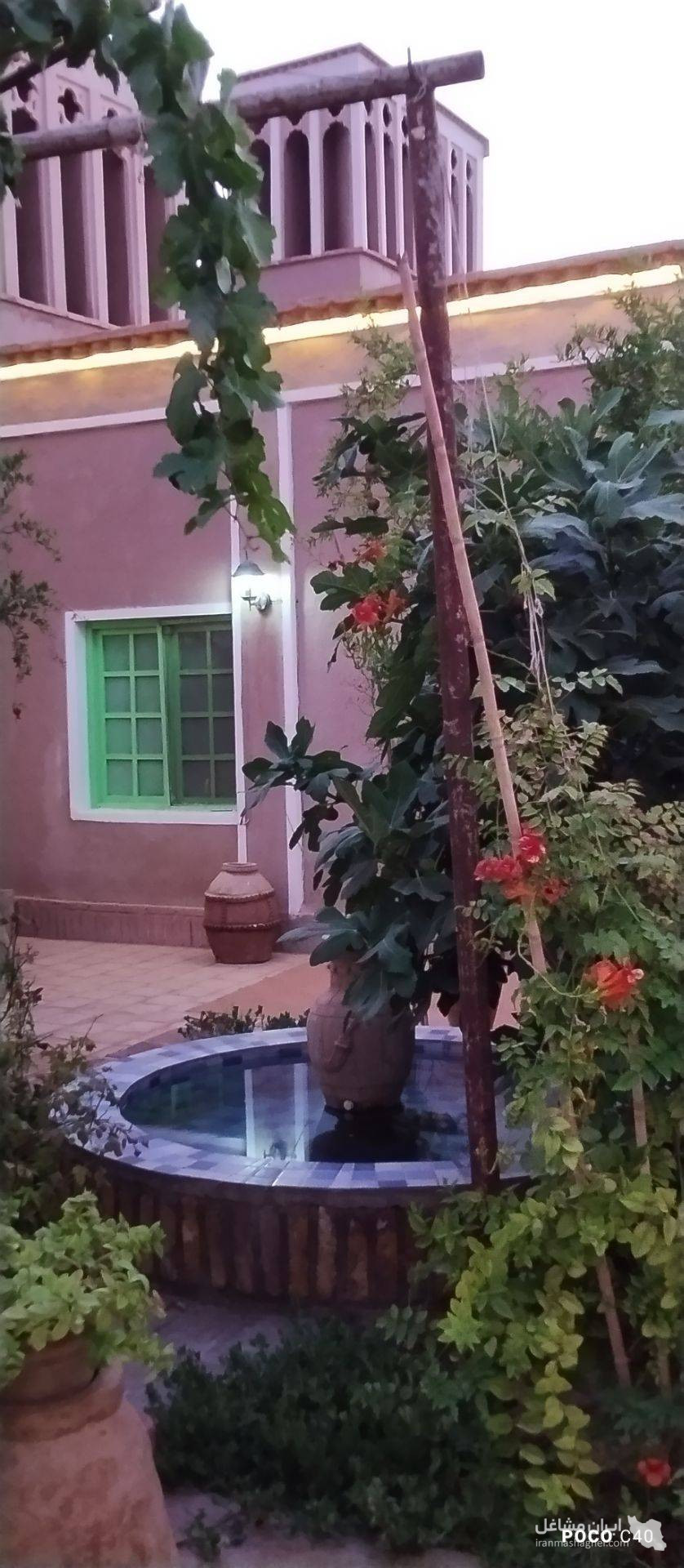 اقامتگاه عارف و ماهرخ در گناباد