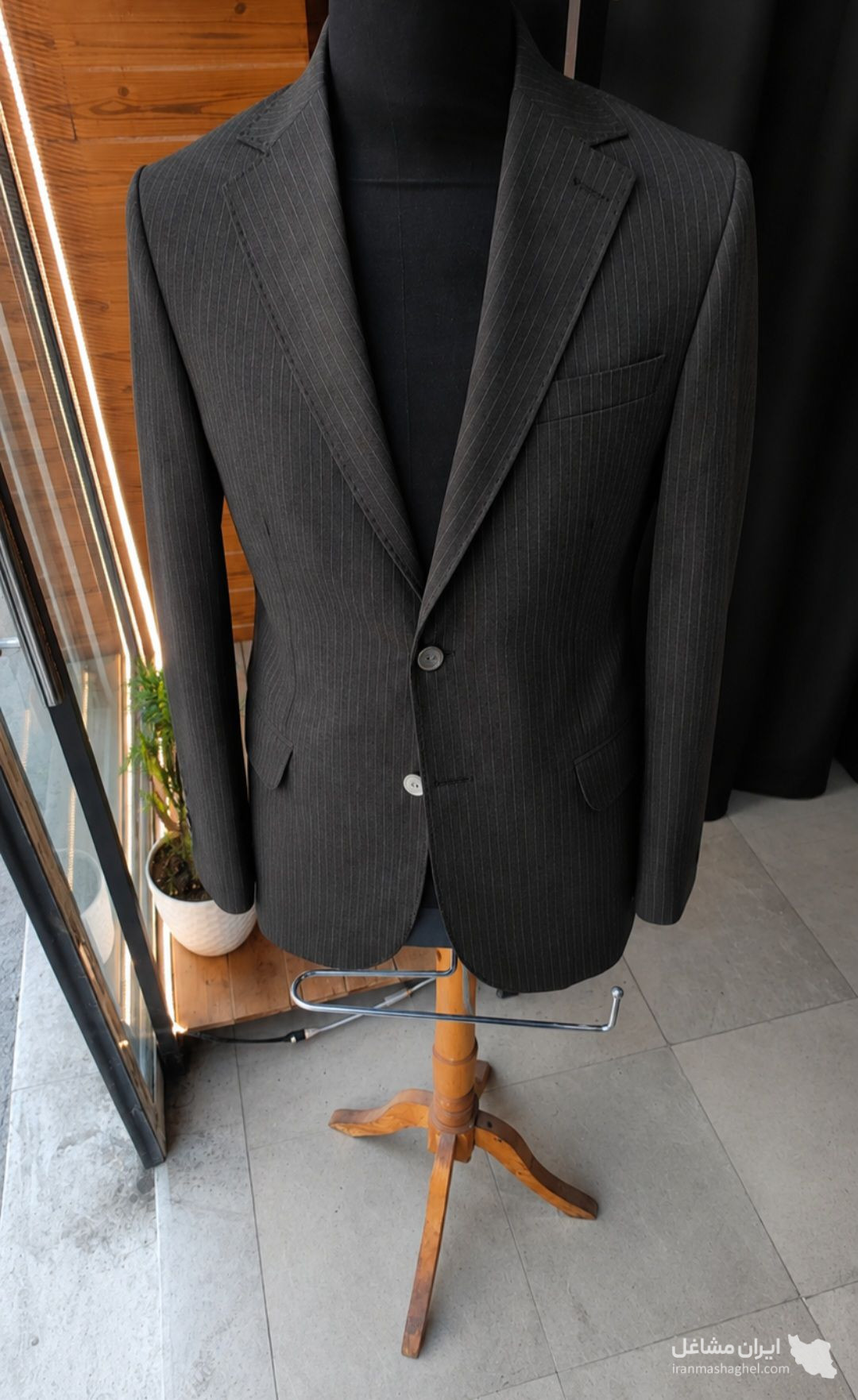 خیاطی و شخصی دوزی کت و شلوار مردانه کریمی در کرج