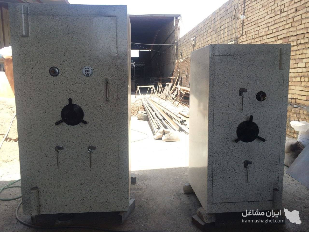 ساخت و فروش گاو صندوق آسانسوری طلافروشی گروه رایان در بوشهر
